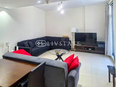 Spacious layout | Vacant | Low floor