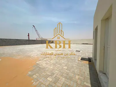 10,000 Sq. Ft. Industrial Yard for Rent in Al Sajaa, Sharjah | Main Road | 20 KW | Office & Washroom | 3 Cheques