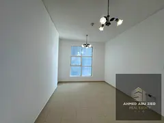 A brand-new, luxurious apartment (never occupied before) featuring modern finishes and a comfortable