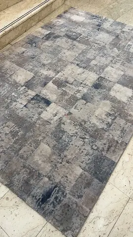 Used modern abstract area rug - grey tones, 2x3m (approx.)