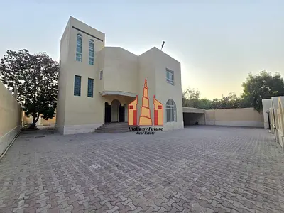 6Bed room Hall Majlis Maids room wachman room big yard parking very big parking +