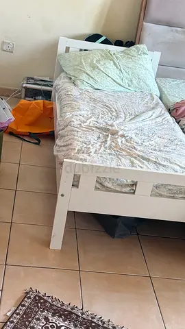IKEA single bed with mattress and upper
