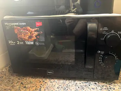 Impex 20L 700W Microwave Oven - Good Working Condition