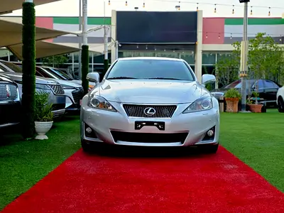 Lexus IS 300 Platinum 2013 GCC Specs