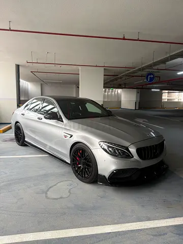 Mercedes-Benz C63 S AMG Edition 1 GCC Specs fully loaded