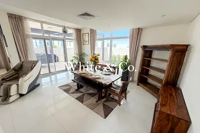 Landscaped | Single Row | Well Maintained