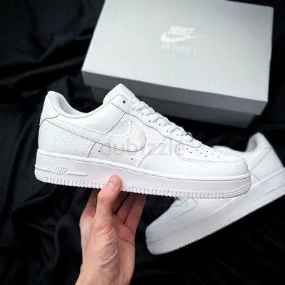 Nike Air Force 1 White Low - Classic Size (Used like new)