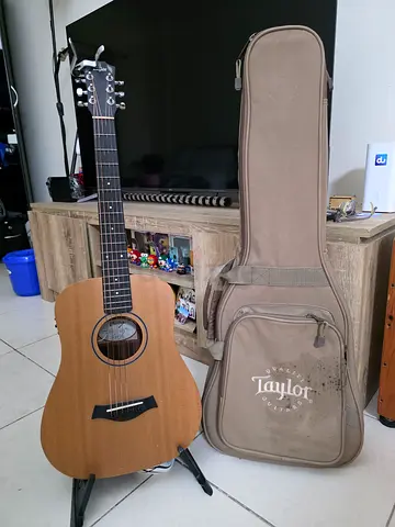 BABY Taylor acoustic guitar with soft gig bag - good condition