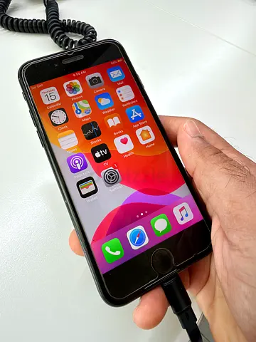 Apple iPhone 7, 32GB, Jet Black, Fully Functional