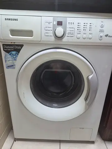 Samsung Front Load Washing Machine - 2-5 Years, Good Condition