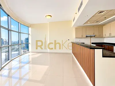 Spacious & Bright Apartment | Facing Golf Course