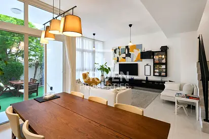 Upgraded Interiors | Vacant | Excellent Condition