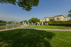 Type 2E | Upgraded/Extended | Lake View