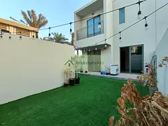Corner Townhouse Facing Clubhouse | 2 Roads | Huge Private Garden