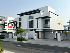 Luxury 5 Master Bedroom Villa for Rent in Al Hamriyah, Ajman. Large Garden, Spacious Rooftop, Maid