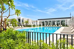 Single Row | Available Now | Next to Amenities