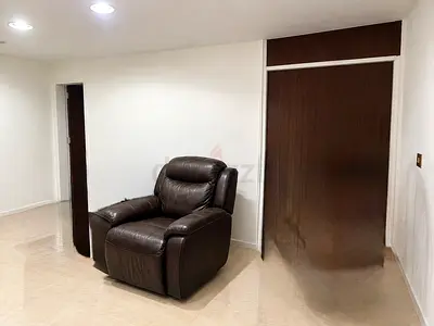 -URGENT SALE!!-Brown Leather Recliner Armchair - Comfortable Single Seater