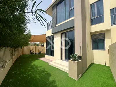 EXCLUSIVE | GENUINE LISTING | VACANT NOW