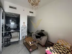 FULLY FURNISHED MID FLOOR STUDIO | PRIVATE BALCONY