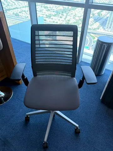 Latest SteelCase Think V2 Version Chair Fully Adjustable