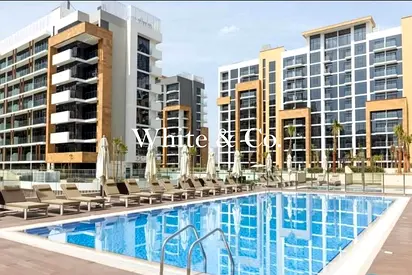 Vacant | Large Layout | Modern Design