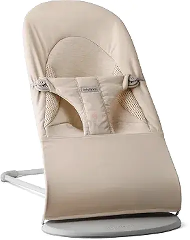 BabyBjörn Bouncer - Soft Beige Baby Bouncer (excellent condition)