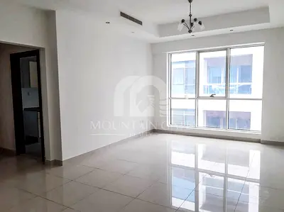 Investor deal- Spacious apartment - High floor