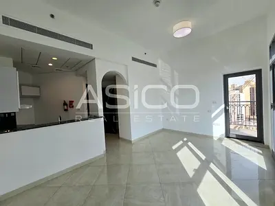 Modern Studio Apartment | Prime Al Jaddaf | Vacant