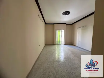 استوديو واسع جدًا في النباعة مع بلكونة | صيانة كاملة | أول ساكن بعد الصيانة | بسعر اقتصادي