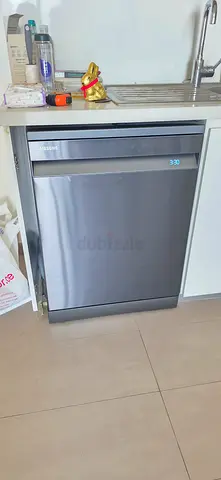 Samsung dishwasher 3 rack latest model with Wi-Fi like new condition