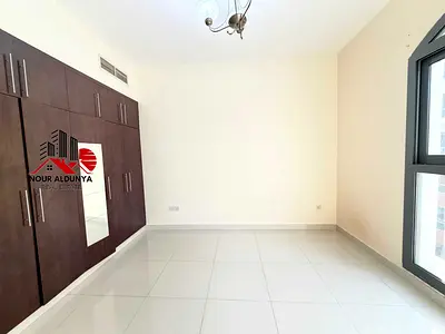 FRONT OF METRO SUPER LUXURY 3BHK WITH MAID ROOM OPEN VIEW BALCONY ONLY FOR FAMILY!!
