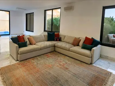Great Condition Crate and barrel Lounge deep Feather filled 3 Piece Sectional Sofa