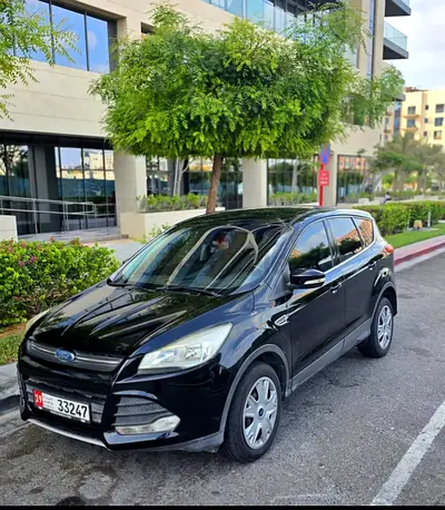 Ford Escape 2015 GCC Specs-Excellent condition
