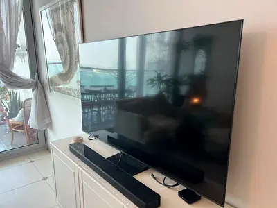 Like New - Samsung 65-Inch 4K Ultra HD, Smart Neo QLED TV 2025 - Warranty Included
