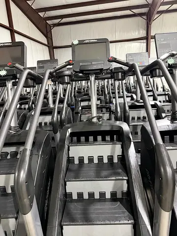 Life Fitness Stair Machine Commercial Gym Equipment