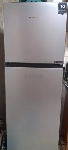 Hisense Top Freezer Refrigerator - Silver, Good Condition