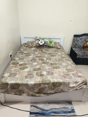 Queen size bed and Mattress