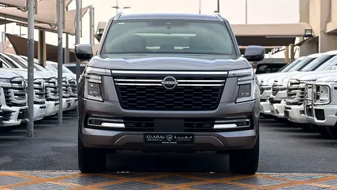 2025 Nissan PATROL 照片 2