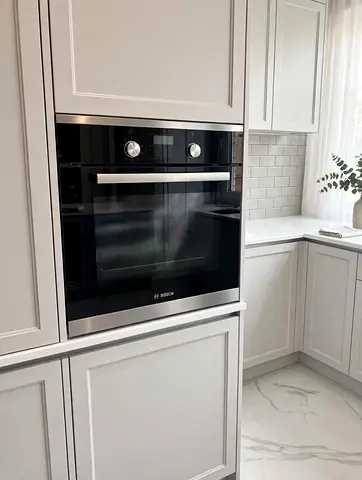 Bosch New Model Built in Oven 60cm Black