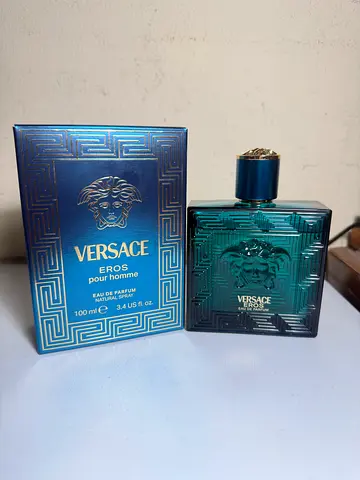 Versace Eros Eau de Parfum Spray – 100ml / 3.4 oz Men’s Fragrance (Includes Original Box)