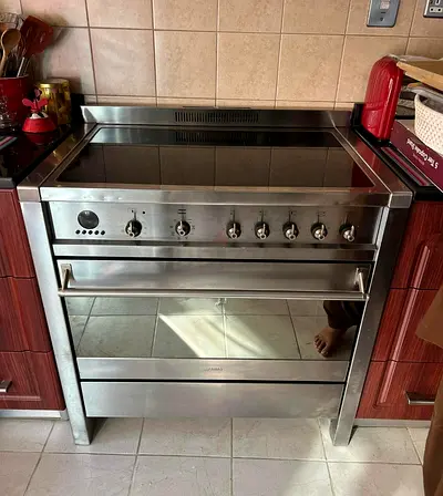 Smeg full electric cooker 90x60cm