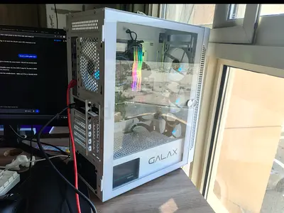 BEAST GAMING PC MONITOR COMBO( RX 7600 XT i5 13400F 32 gigs ddr4 1tb SSD ( MONITOR 180 HZ G4 SAMSUNG