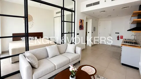 READY TO MOVE | FULLY FURNISHED | VIEW TODAY