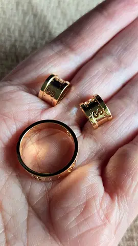 18k RoseGold Gucci Ring size 6 & Earrings