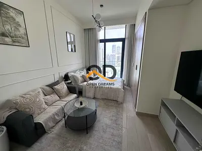 Fully Furnished // Elegant Layout // Chiller Free