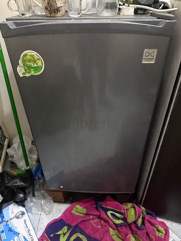 Used single-door mini fridge in good working condition