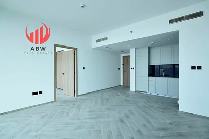 Canal View |1BR Apartment | Peninsula Three
