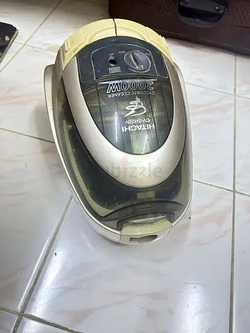 Hitachi Canister Vacuum Cleaner 2000W - Used, Working