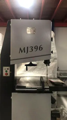 Top international machineryMJG396U Vertical Band Saw Machine - 5.5 kW, Industrial Wood/Metal Cutting