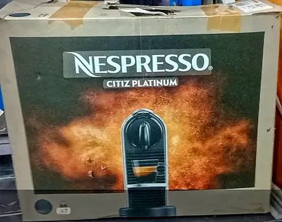 Nespresso Citiz Platinum coffee machine (boxed) - used
